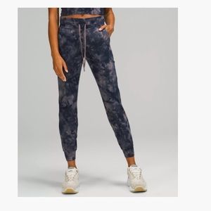 READY TO RULU JOGGER